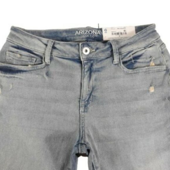 Arizona Bermuda Shorts Size 9 / W28" Cuffed Hem Girls Blue denim jeans shorts - Picture 4 of 8